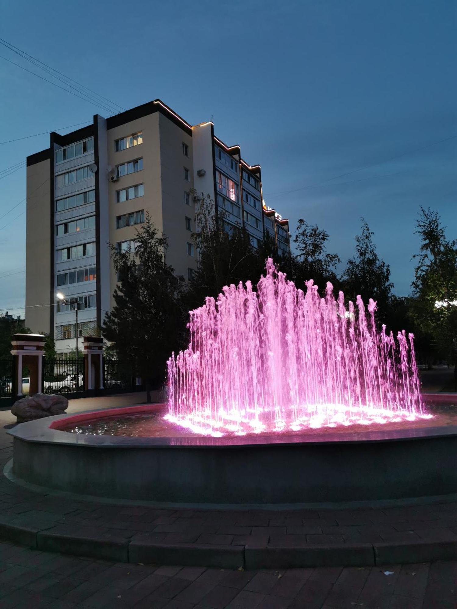 1 Комнатная Квартира В Самом Центре С Видом На Сквер Qostanay Esterno foto